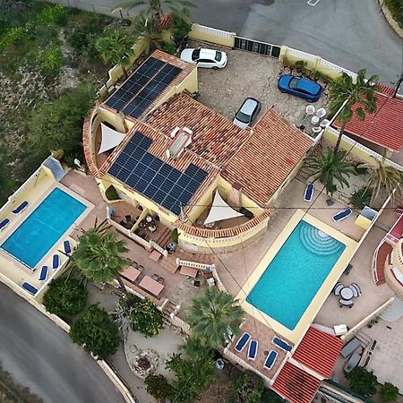 Villa Romeo Калпе Екстериор снимка